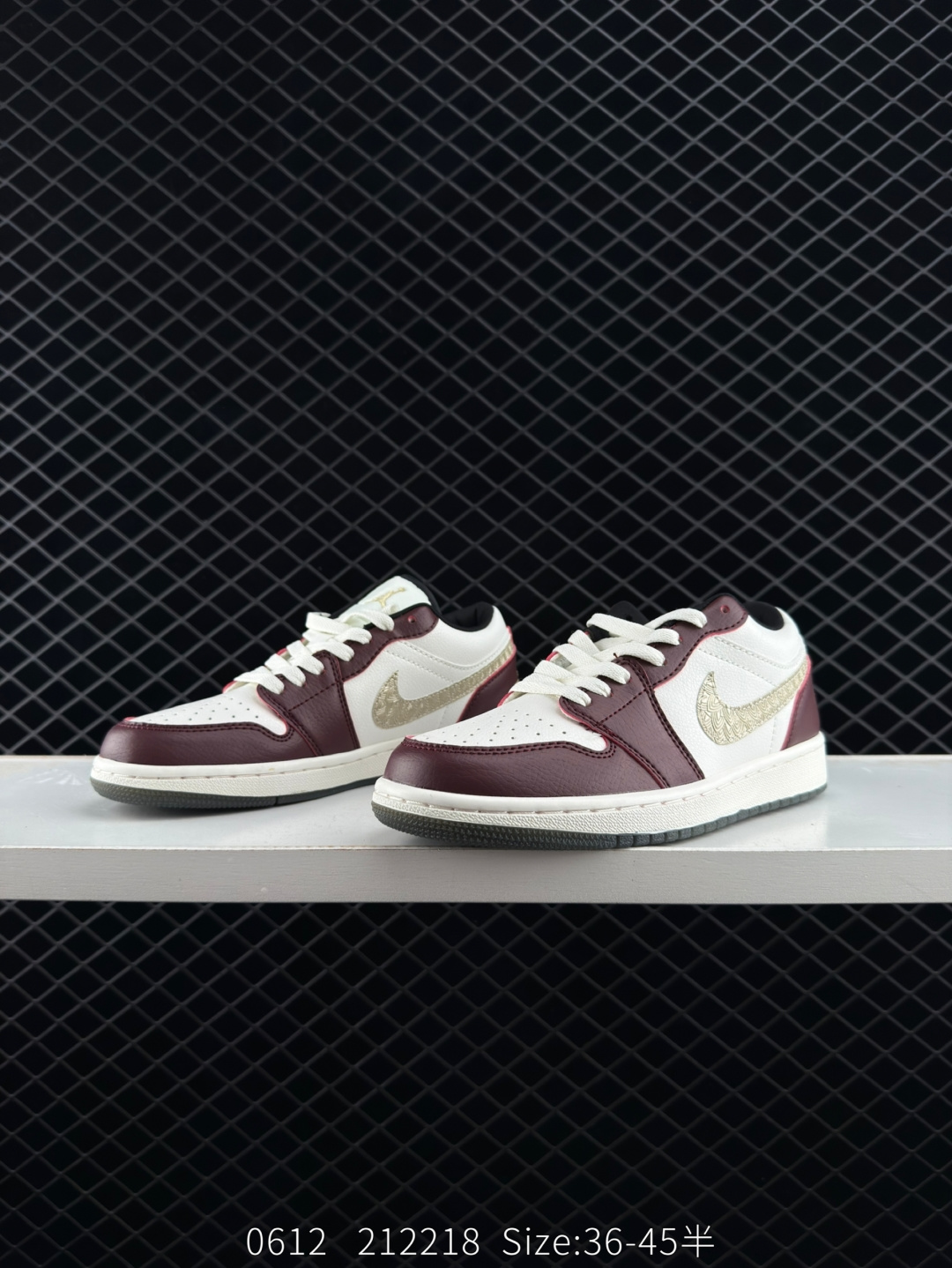 Nike Air Jordan 1 Low AJ1